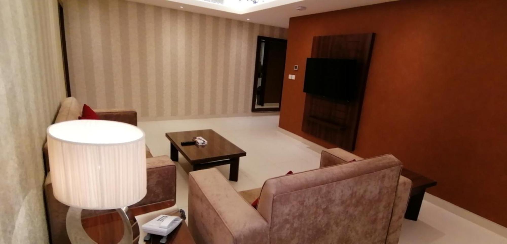 الرياض Manazel Al Diafah Serviced Apartments Olaya المظهر الخارجي الصورة